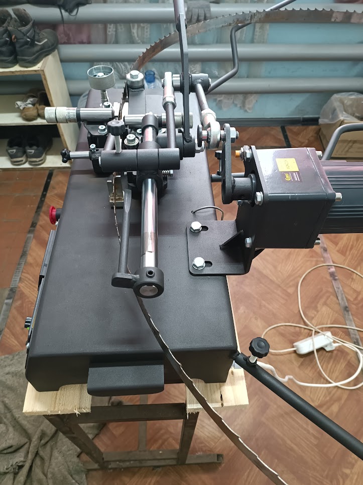 фото Разводной станок для ленточных пил «RVN-AUTO» 