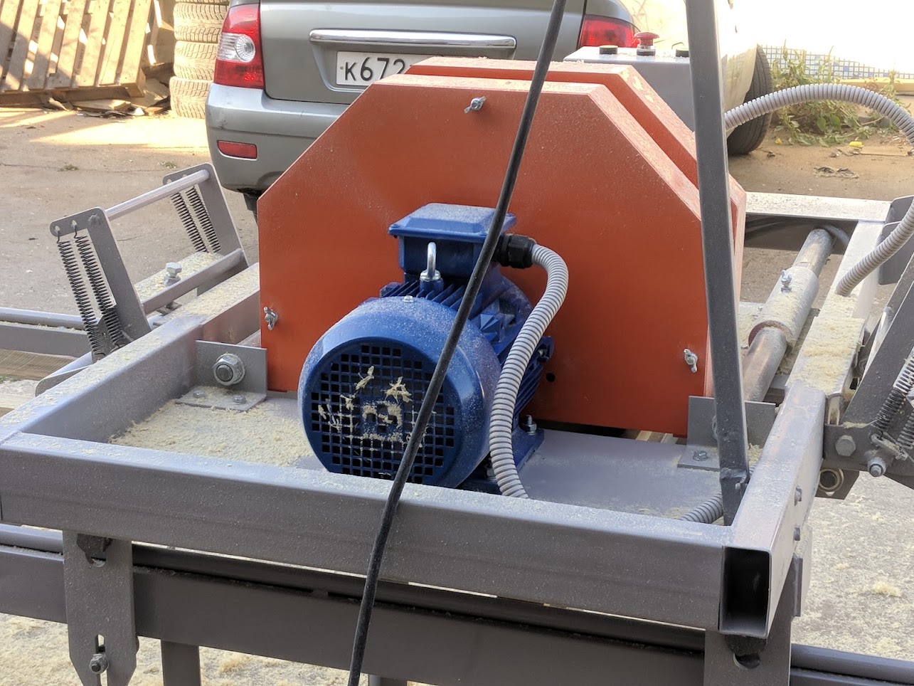 фото Станок двухпильный кромкообрезной «КВ-2 