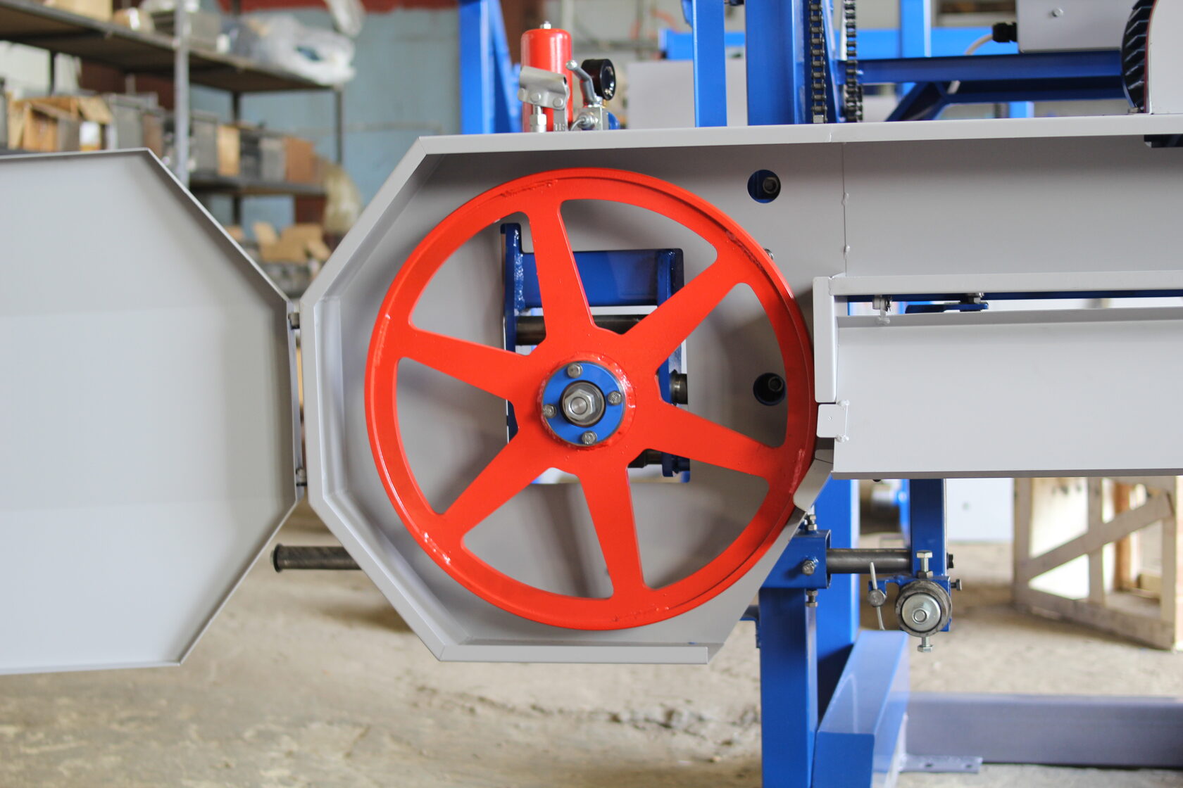 фото Электрическая маленькая пилорама АСТРОН 9.01 