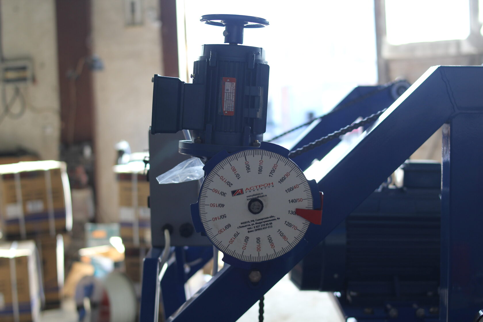 фото Электрическая маленькая пилорама АСТРОН 9.01 