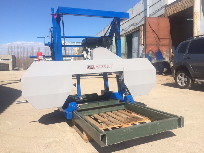 фото Бензиновая большая пилорама АСТРОН 10.02 