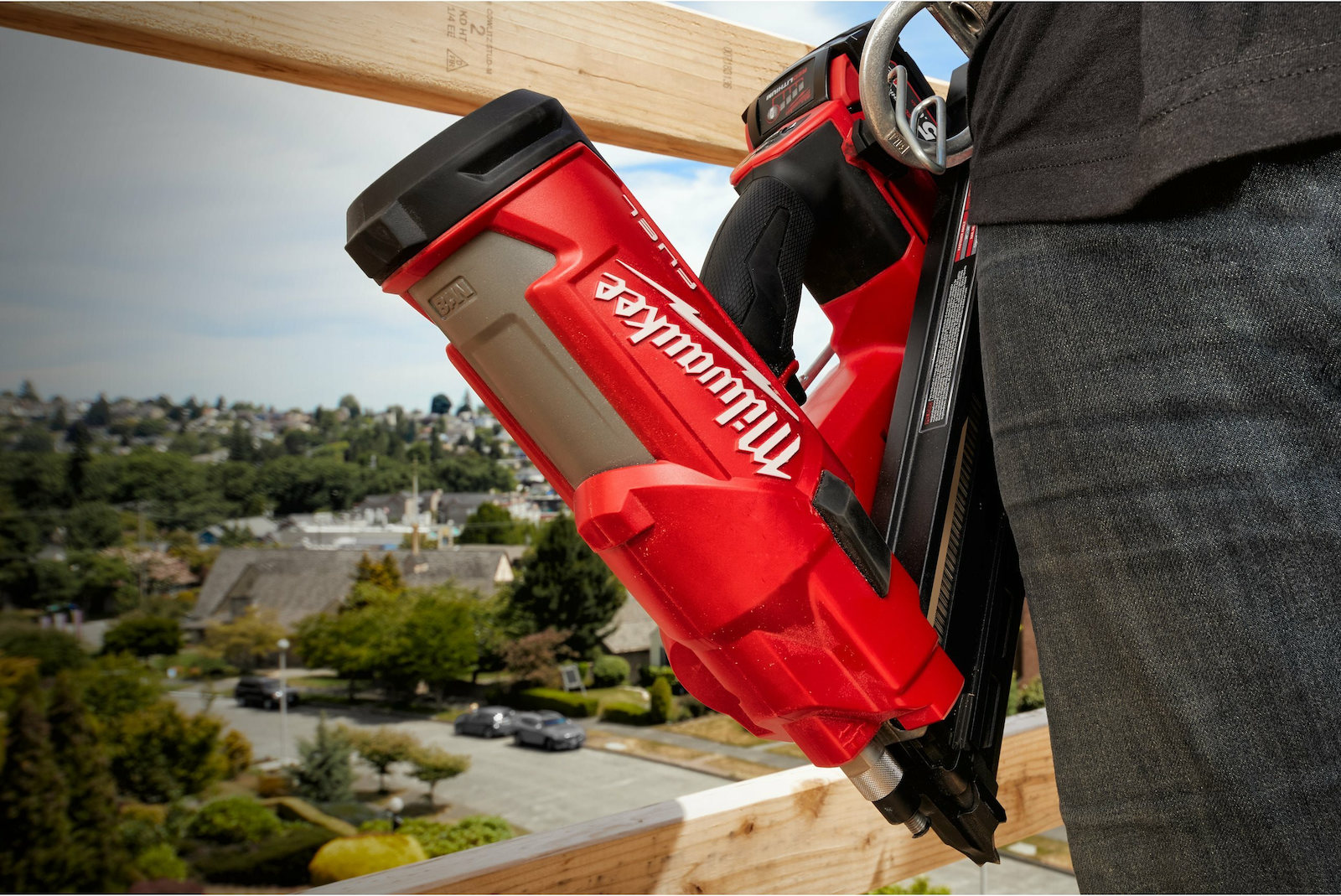 SUPER SALE MILWAUKEE CORDLESS FRAMING NAILER 18V M18FFN0C