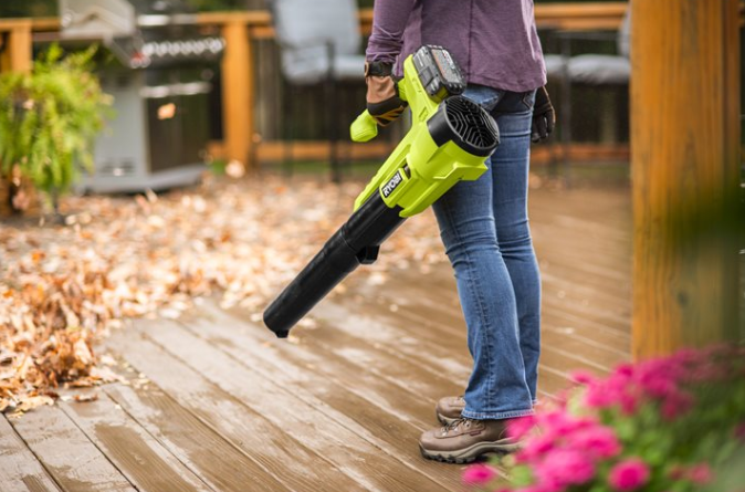 Ryobi obv18 one+ 18v cordless brushless garden vacuum and leaf blower best sale
