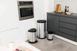 CURVER_PEDAL_BIN_METAL_SILVER_20L_626062_4