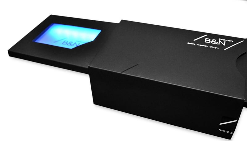Фирменная коробка-слайдер с подсветкой