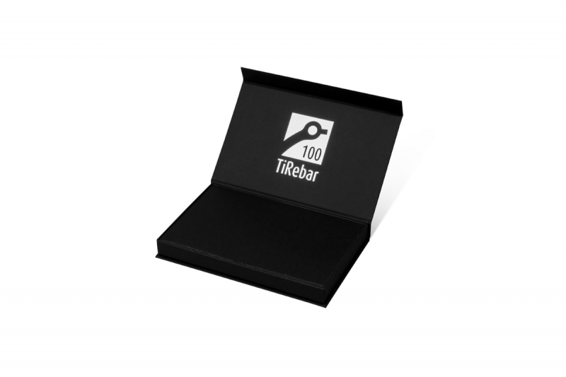 Кашированная коробка, логотип размещён на крышке