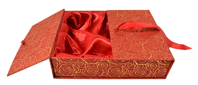 Подарочная коробочка для сувениров