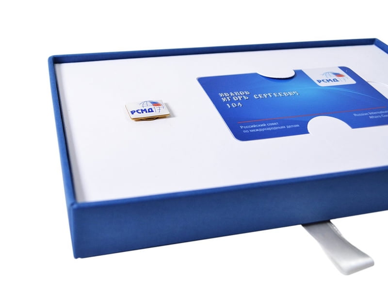 изготовление коробок для пластиковых карт и сувениров