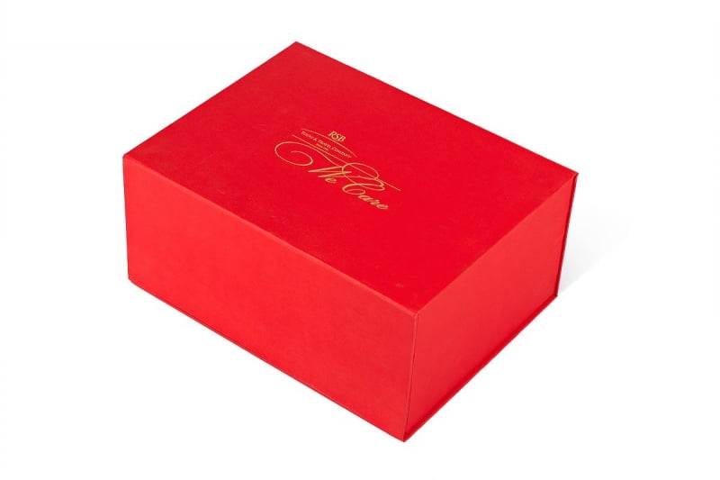 коробка на магните - упаковка для подарочного набора