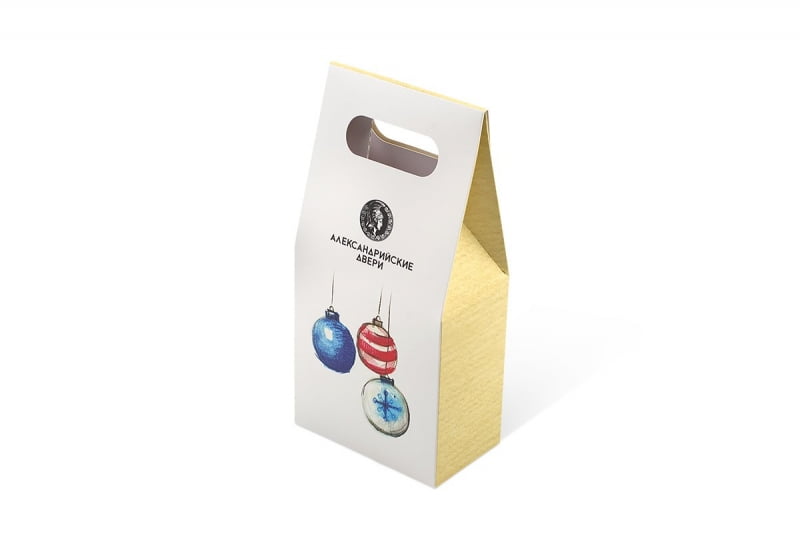 производство подарочных коробок с логотипом в виде пакета