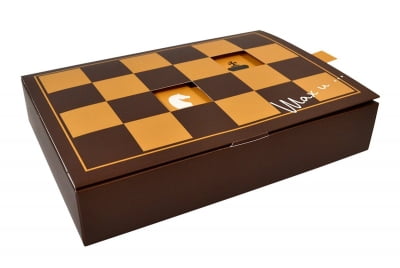 Подарочная коробка для шоколадного набора в Москве – производство на заказ