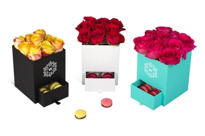 Комплект кашированных коробок для цветов и пирожных в Москве – производство на заказ