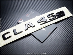 Mercedes Black / Siyah CLA 45 S / CLA 45S Yazı Logo Amblem