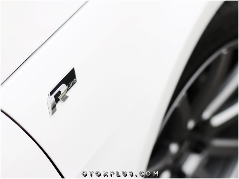 VW Polo Golf Jetta Scirocco Passat CC R Line Yan Logo Amblem Seti