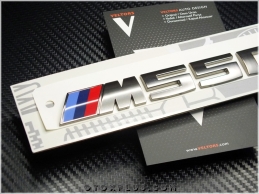 BMW Koyu Gri M 550i / M 550 i Bagaj Yazı Logo Amblem