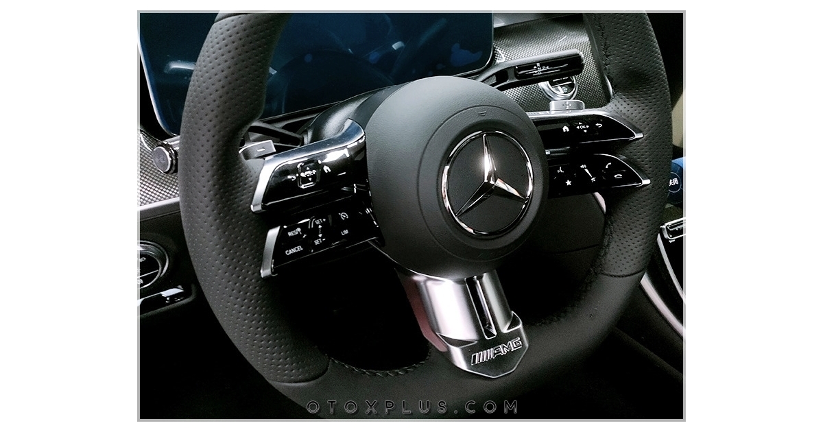 Mercedes AMG Direksiyon Eki Köprü AMG Yazı Logo Amblem