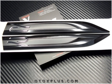VW Golf 8 R line Yan Çamurluk R Logo Amblem Seti