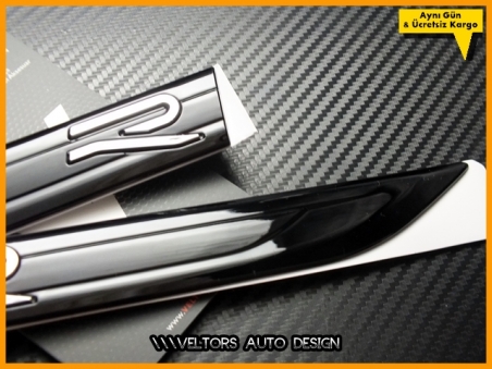 VW Golf 8 R line Yan Çamurluk Logo Amblem Seti
