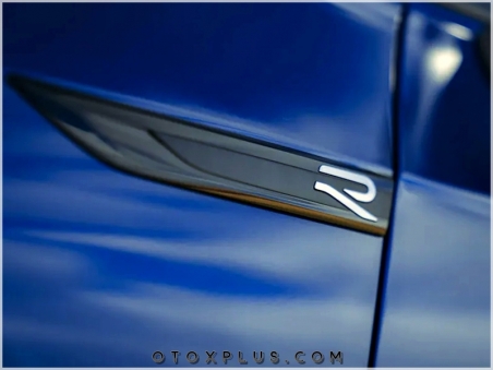 VW Golf 8 R line Yan Çamurluk Logo Amblem Seti