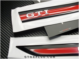 VW Golf 8 Gti / GTI Yan Çamurluk GTI Logo Amblem Seti