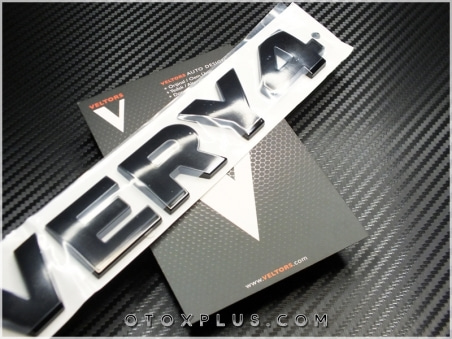 Land Rover DISCOVERY 4 Discovery 4 Yazı Logo Amblem