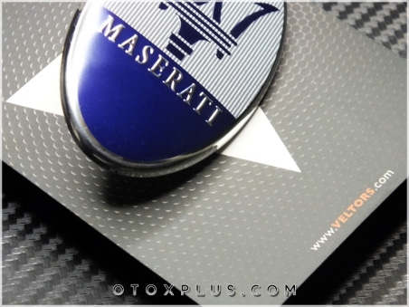 Maserati Yeni Nesil Kaput Yazı Maserati Logo Amblem