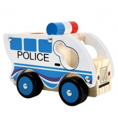 Drevené auto polícia