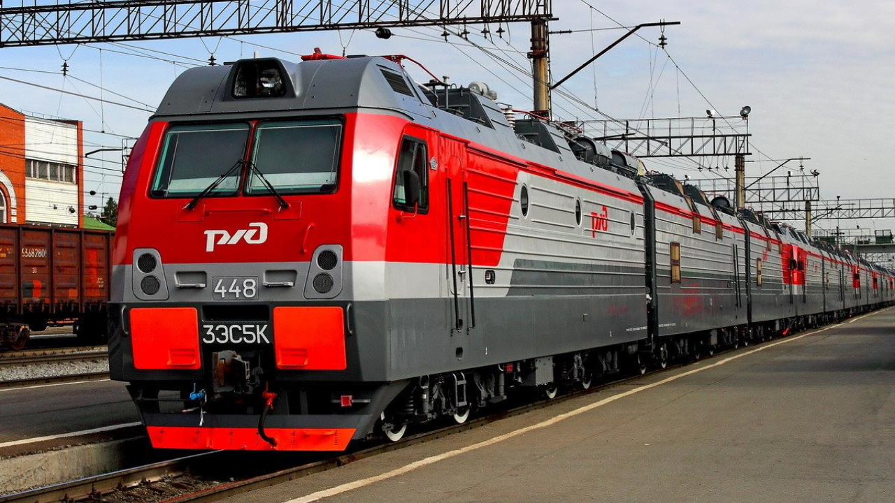 В РЖД предложили ввести ответственность для автомобилистов за ДТП с поездом