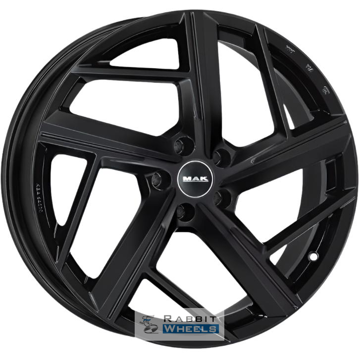 MAK Qvattro 8x18 5*112 ET42 DIA66.6 Gloss Black Литой