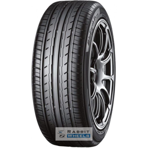 Yokohama BluEarth-Es ES32 215/60 R16 99V