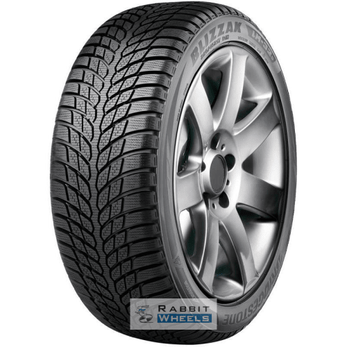 Bridgestone Blizzak LM32 245/45 R19 93V