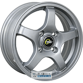 Cross Street CR-14 6.5x16 5*110 ET37 DIA65.1 Silver Литой