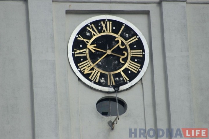 Гадзіннік Фарны касцёл часы