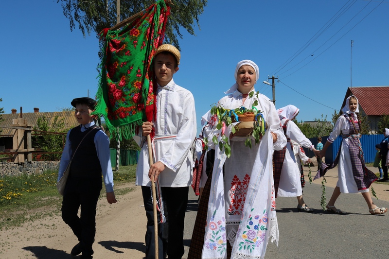 Цікавосткі пра святы Міколы ды Юр’я і адкрыццё сезона танцаў у гарадзенскіх дворыках чакаюць гродзенцаў
