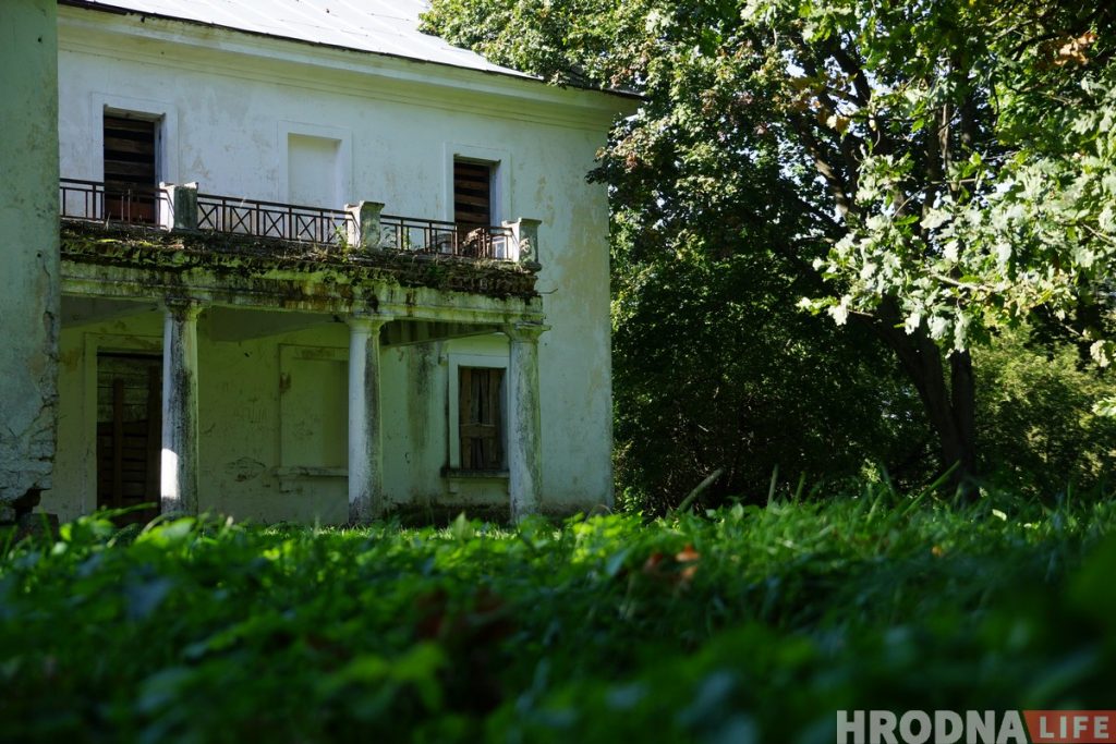 Ликвидировали фонд, который пытался спасти старинную усадьбу в Щорсах под Новогрудком