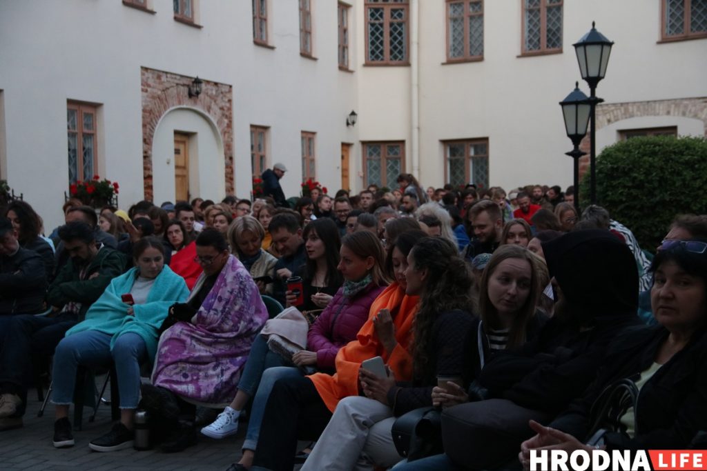 Бярыце пледы. У Гродне праходзіць "Кінемо" - фестываль нямога кіно пад жывую музыку