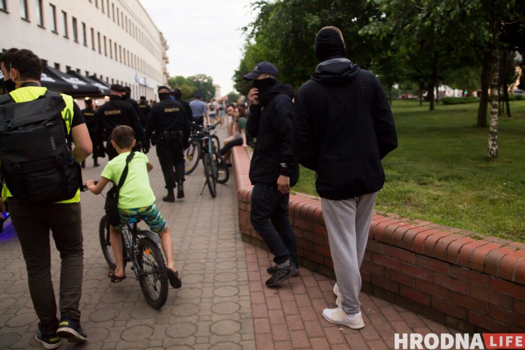 У Гродне адбылася акцыя салідарнасці з затрыманымі