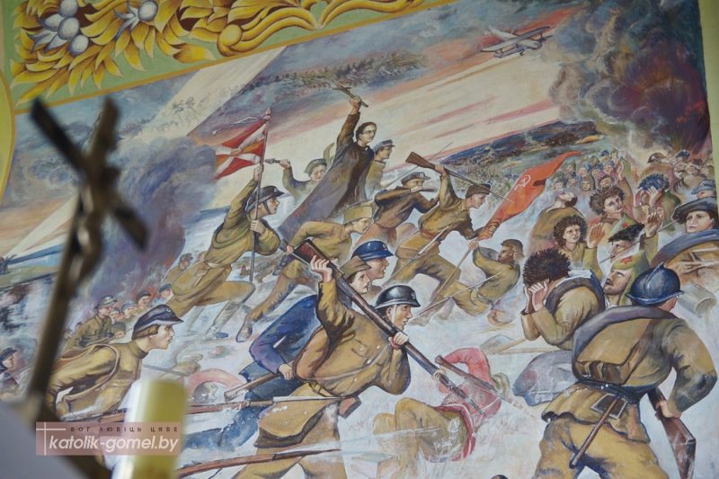 В костеле на Сморгонщине закрасили 100-летнюю фреску, которая не понравилась пропагандистке