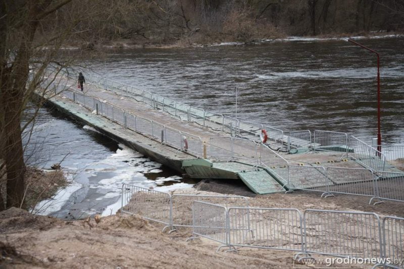 Остров у Нового моста затопило: на Немане произошёл зимний паводок