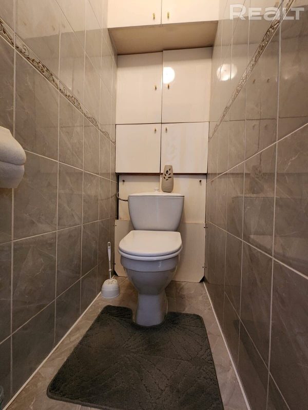 Туалет у кватэры на Свярдлова