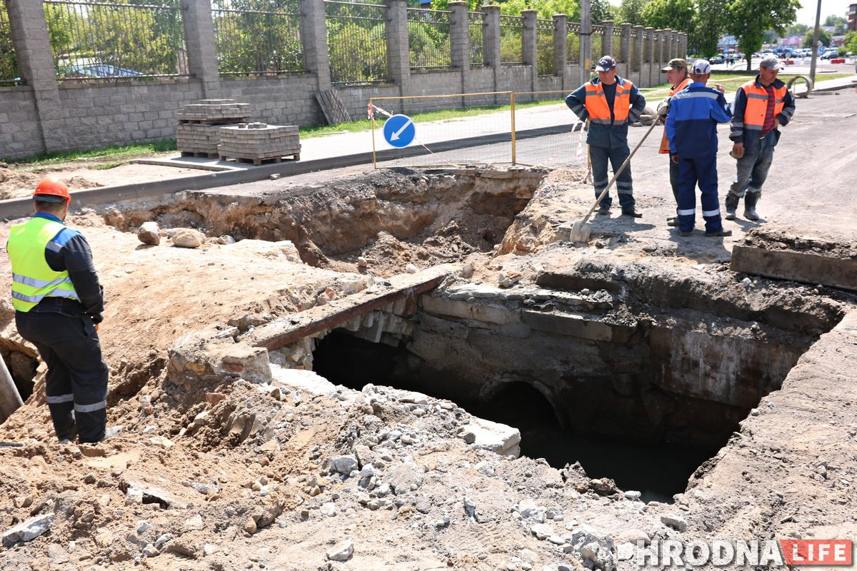 На Тимирязева нашли старый водопровод с подземной рекой