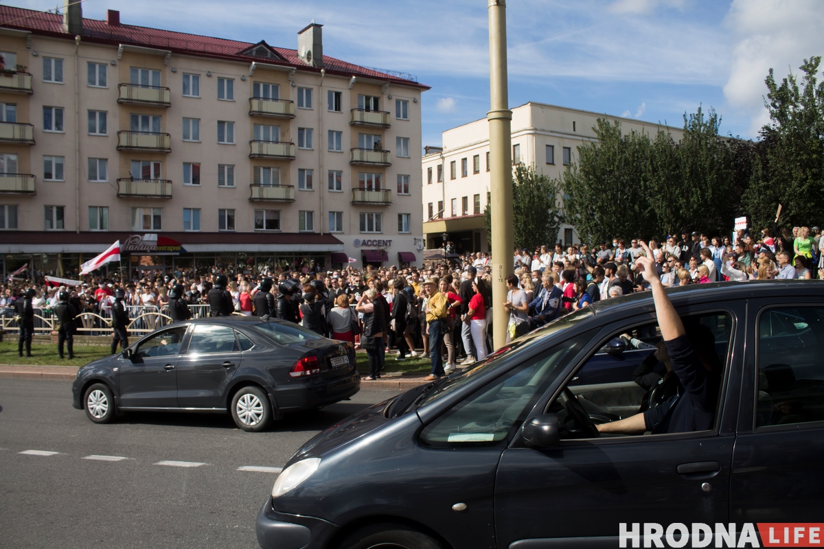 Десятки задержаний, газ и удушения. Как протестовал Гродно 6 сентября