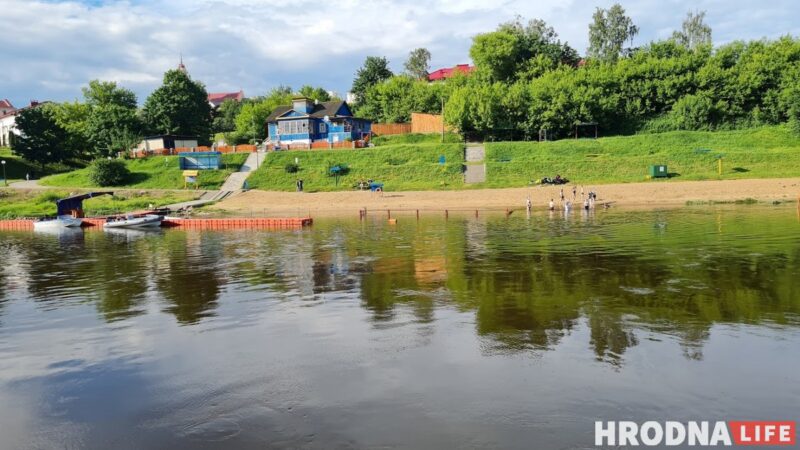 По Неману с Ольгой Соломовой. «Винтажный» гродненский теплоход открыл сезон речных прогулок (в прошлое)