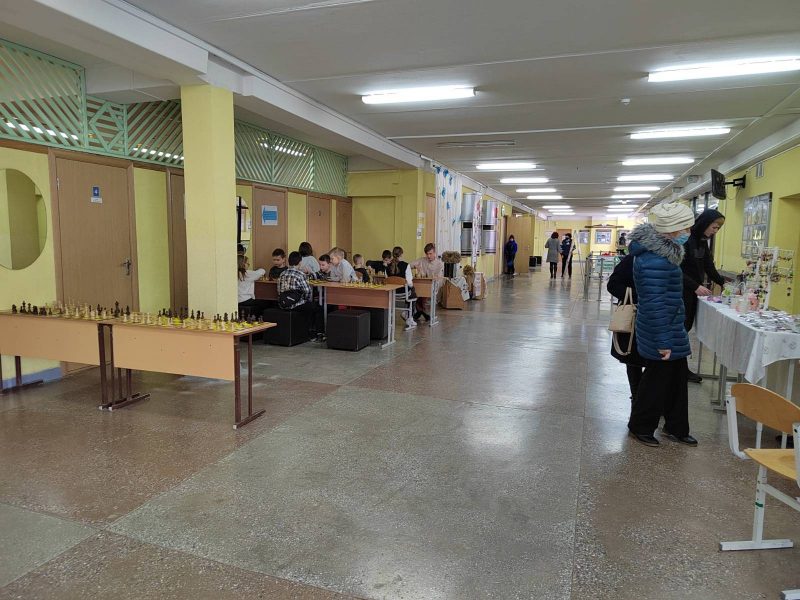 Референдум в Гродно: задерживают одиночные пикеты, выдворяют с участка и разгоняют собравшихся под участками (обновлено)