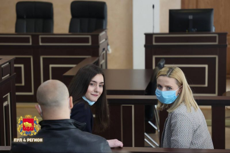 Софья Сапега в Гродненском областном суде 6 мая. Фото: Пул 4 регион 
