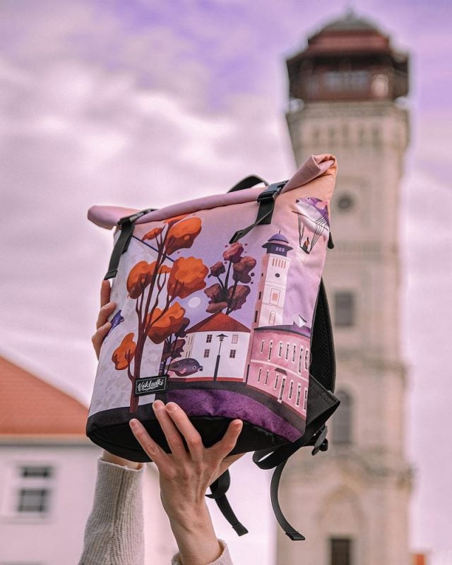 Стильный рюкзак от белорусского бренда с видом Гродно