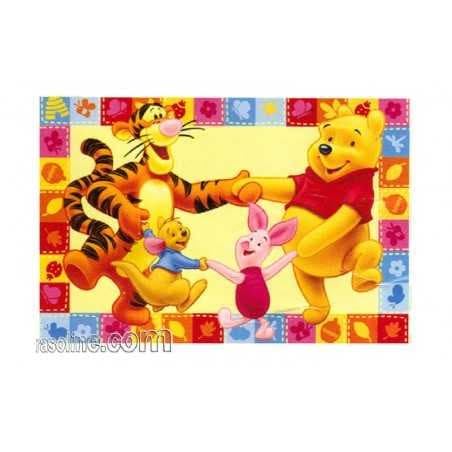 Tappeto  " Winnie the Pooh e Amici "  Girotondo  Misure:  170 x 100 cm