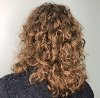 Завивка на стрижку каскад