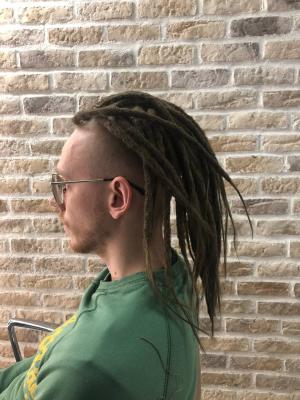 Плетение дред