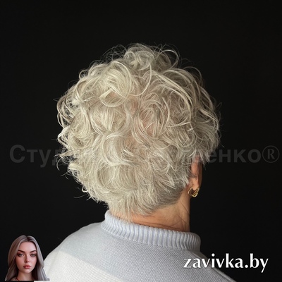 //cdn.optipic.io/site-102379/services/zavivka/korotkaya-strizhka-s-zavivkoy/IMG_5677.JPG.jpeg